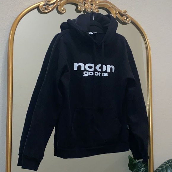 Noon Goons Squishy Oversize Hoodie Dropped Shoulder Seams Size M - Picture 2 of 7